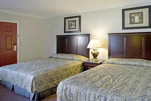 фото отеля Americas Best Value Inn - Fresno Downtown