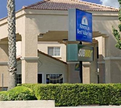 фото отеля Americas Best Value Inn - Fresno Downtown