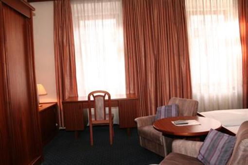 фото отеля Alter Telegraf Hotel