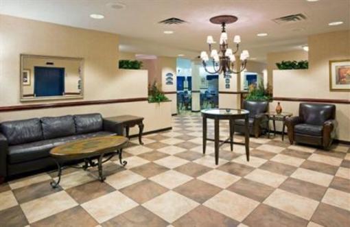 фото отеля Holiday Inn Express Roseville - St Paul
