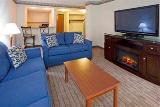фото отеля Holiday Inn Express Roseville - St Paul