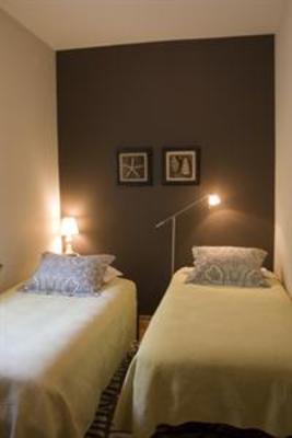 фото отеля University Quarters Bed & Breakfast & Suites