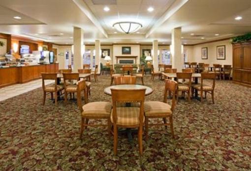 фото отеля Holiday Inn Express Milwaukee N. Brown Deer/Mequon