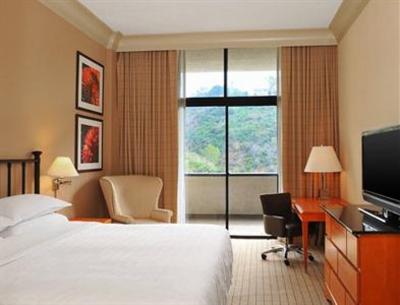фото отеля Sheraton San Diego Hotel, Mission Valley