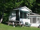 фото отеля The Cozy Inn & Cottages and Lakeview House & Cottages