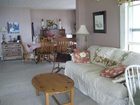 фото отеля The Cozy Inn & Cottages and Lakeview House & Cottages