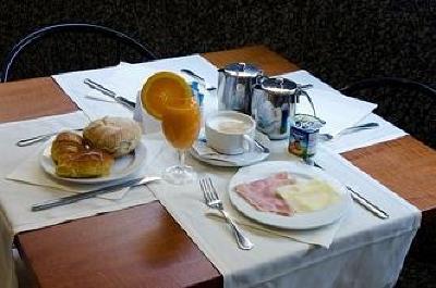 фото отеля VIP Executive Madrid