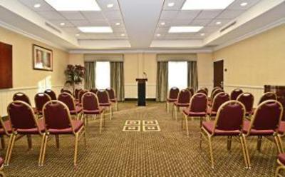 фото отеля BEST WESTERN Riverview Inn & Suites