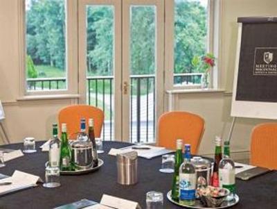 фото отеля Macdonald Hill Valley Hotel, Golf & Country Club