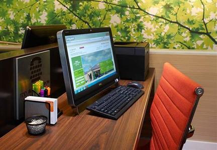 фото отеля Courtyard by Marriott Detroit Livonia
