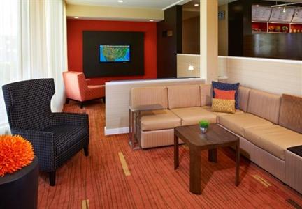 фото отеля Courtyard by Marriott Detroit Livonia