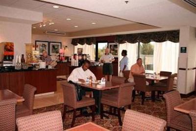 фото отеля Hampton Inn Henderson