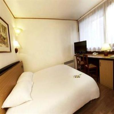 фото отеля Campanile Tours Sud