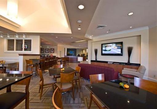 фото отеля Residence Inn Raleigh Crabtree Valley
