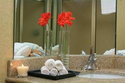 фото отеля Hampton Inn Atlanta - Cumberland Mall / NW