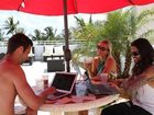 фото отеля Deco Walk Hostel I Ocean Drive