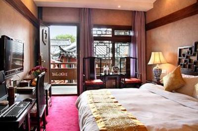 фото отеля Lijiang Shishan House