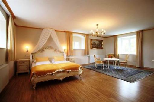 фото отеля Burghotel Deutschlandsberg
