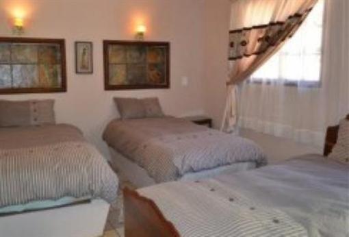 фото отеля N4 Guest Lodge