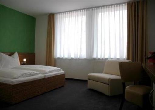 фото отеля Hotel Restaurant Winkler Mürzzuschlag
