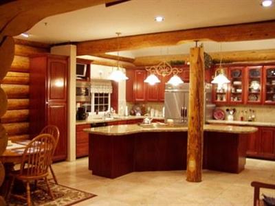 фото отеля Alaska Log Haven B&B