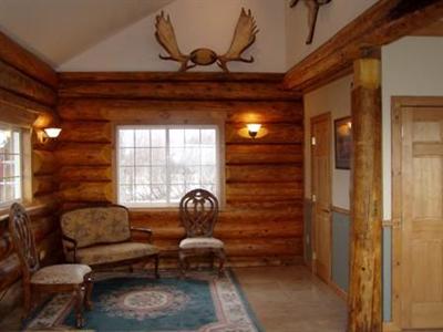 фото отеля Alaska Log Haven B&B