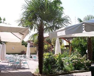 фото отеля Hotel Al Faro Cervia