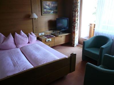фото отеля Raffl's Hotel Leutasch