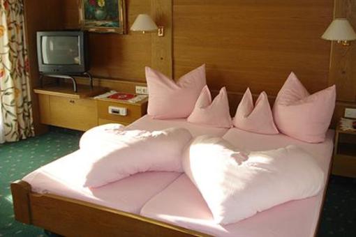 фото отеля Raffl's Hotel Leutasch