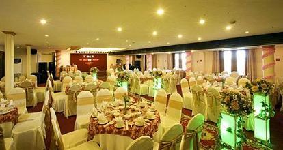 фото отеля Riverside Hotel Saigon