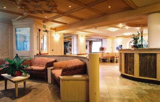 фото отеля Hotel & Restaurant Alpino