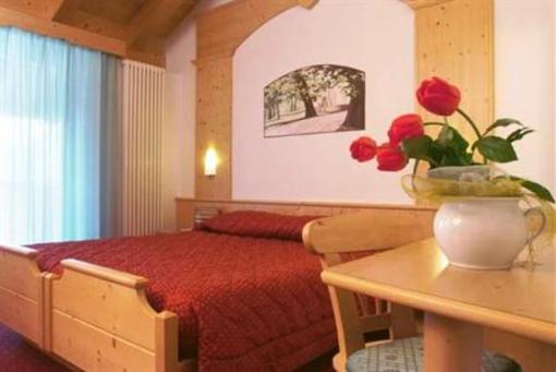 фото отеля Hotel & Restaurant Alpino