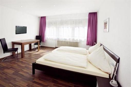 фото отеля Haus Gabriel B&B Füssen