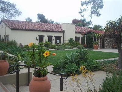 фото отеля Estancia Hotel San Diego