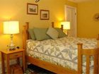 фото отеля Plain & Fancy Bed & Breakfast Ironton