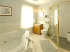 фото отеля Plain & Fancy Bed & Breakfast Ironton