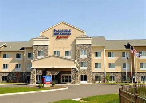 фото отеля Fairfield Inn & Suites Slippery Rock