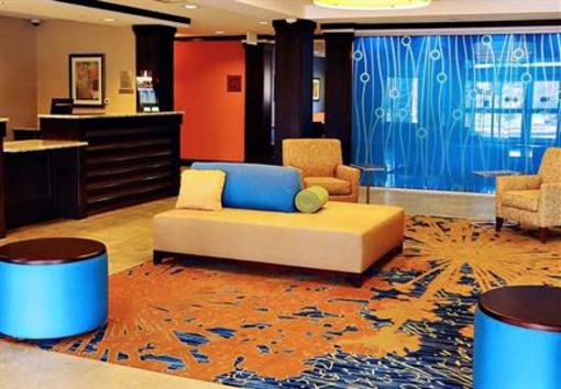 фото отеля Fairfield Inn & Suites Slippery Rock