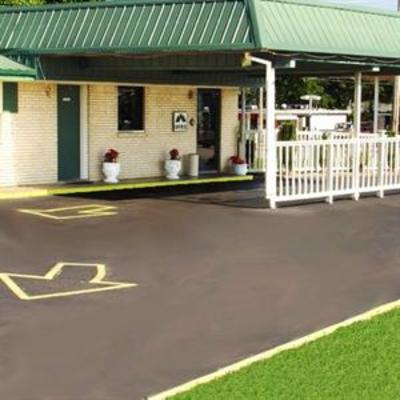 фото отеля Super Inn & Suites Tahlequah