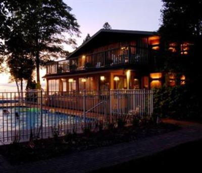 фото отеля Shallows Resort