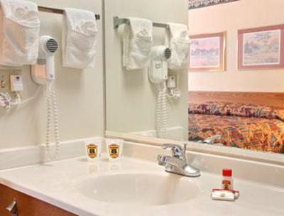 фото отеля Super 8 Delavan