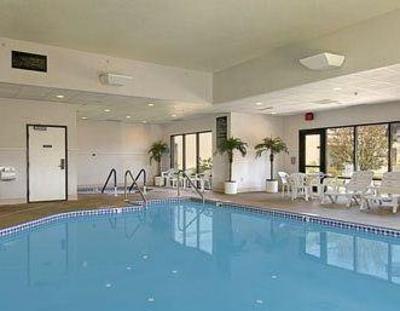фото отеля Super 8 Germantown/Milwaukee