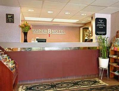 фото отеля Super 8 Germantown/Milwaukee