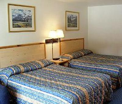 фото отеля Edgewater Inn Shady Cove