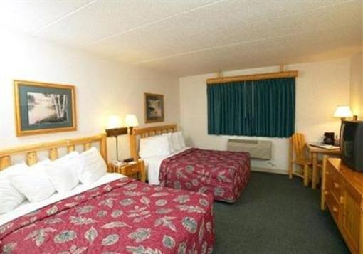 фото отеля AmericInn Lodge & Suites Pequot Lakes
