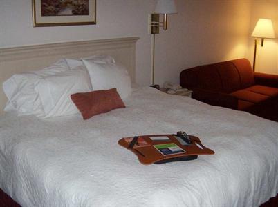 фото отеля Hampton Inn Martinsville