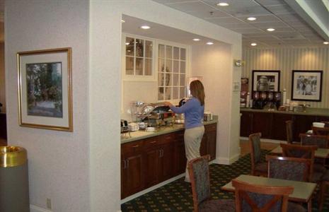 фото отеля Hampton Inn Martinsville