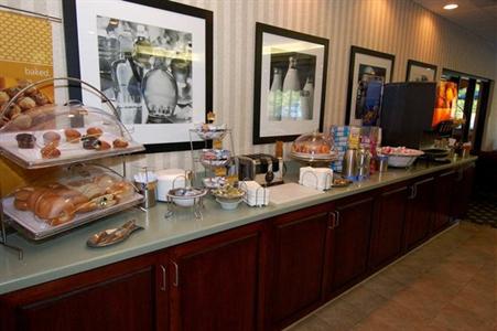 фото отеля Hampton Inn Martinsville