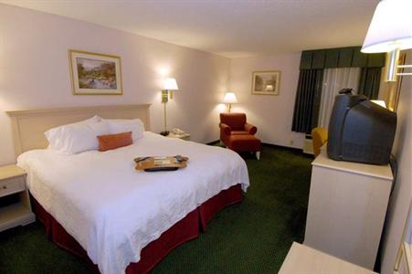 фото отеля Hampton Inn Martinsville