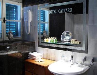 фото отеля Hotel Cattaro